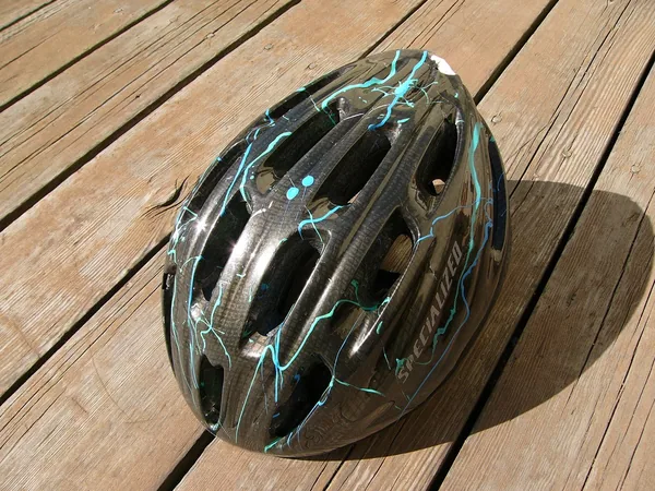 Cycling helmet